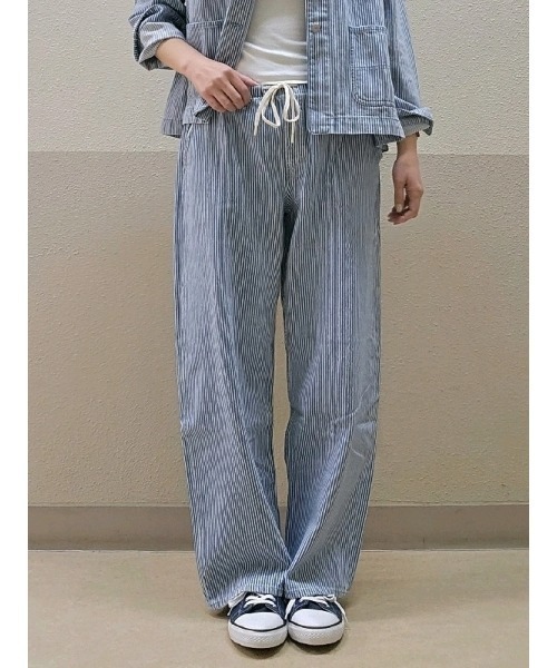 GAP(ギャップ)の「ローライズ ウルトラソフト '90s ルーズフィット デニム(デニムパンツ・レディース・ライトインディゴブルー・M/S/XXS/XS/L)」の14枚目の写真