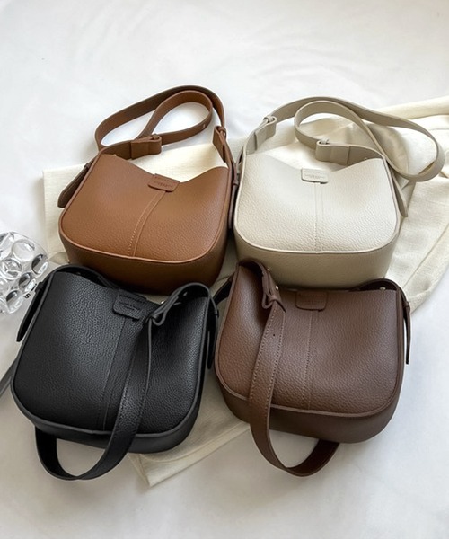 blackdia ocean(ブラックダイヤオーシャン)の「blackdia ocean PU シュリンクレザー ショルダー(ショルダーバッグ・レディース・ブラック/ダークブラウン/ブラウン/アイボリー・FREE)」の5枚目の写真