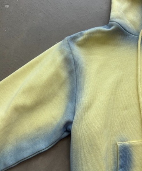 SHAGGIE（シャギー）の「フェードスプレーロゴスウェットパーカー（セットアップ）（パーカー・レディース・グレー/チャコールグレー/イエロー・FREE）」の15枚目の写真