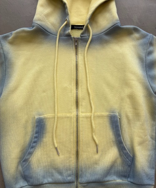 SHAGGIE（シャギー）の「フェードスプレーロゴスウェットパーカー（セットアップ）（パーカー・レディース・グレー/チャコールグレー/イエロー・FREE）」の16枚目の写真