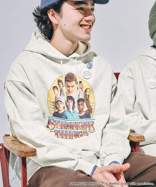 STRANGER THINGS】コラボ 缶バッチ付きパーカー（パーカー）｜niko and