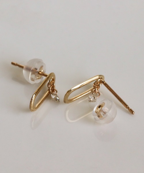 cui-cui(キュイキュイ)の「ダイヤモンド 0.1ct ピアス | K10YG 〈ヌーディー〉(ピアス(両耳用)・レディース・イエローゴールド・FREE)」の4枚目の写真
