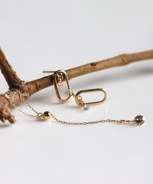 cui-cui(キュイキュイ)の「ダイヤモンド 0.1ct ピアス | K10YG 〈ヌーディー〉(ピアス(両耳用)・レディース・イエローゴールド・FREE)」の5枚目の写真