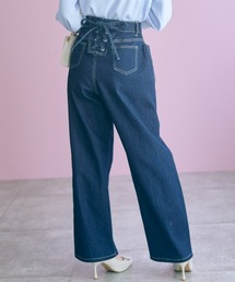 marun（マルン）の「＜大きいサイズ＞バック編み上げデニムパンツ marun（その他パンツ）」
