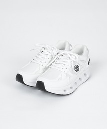 BEAXIS｜ビーアクシス（レディース）のスニーカー（ホワイト/白色系