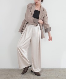 LIAN（リアン）の「サテンタックワイドパンツ（スラックス）」