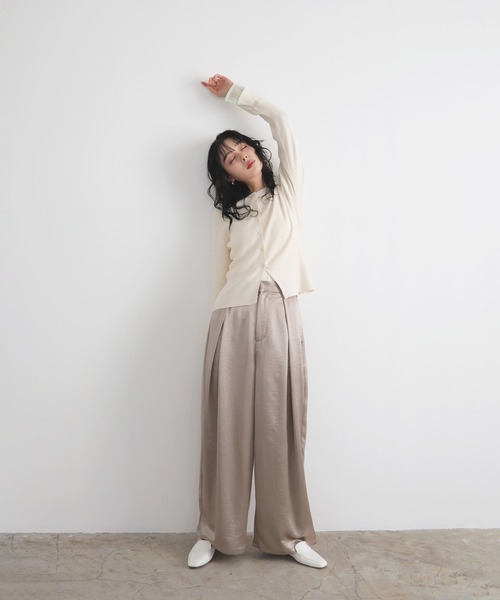 サテンタックワイドパンツ（スラックス）｜LIAN（リアン）の