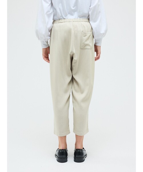 mizuiroind(ミズイロインド)の「mizuiro ind T/Rタックイージーパンツ(その他パンツ・レディース・ブラック/サンドベージュ/ネイビー/ブラック系その他2・FREE)」の17枚目の写真