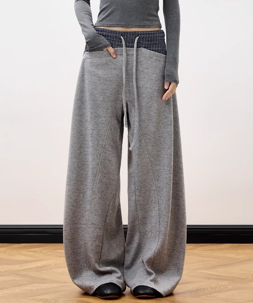 Vipoa（ヴィポア）の「Navy check layer sweat pants（スウェットパンツ・レディース・グレー・FREE）」の3枚目の写真