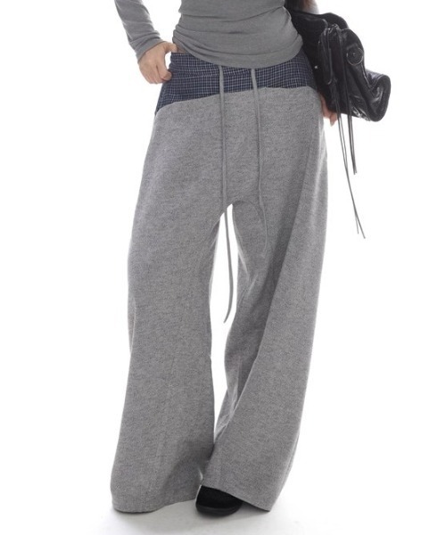 Vipoa（ヴィポア）の「Navy check layer sweat pants（スウェットパンツ・レディース・グレー・FREE）」の2枚目の写真