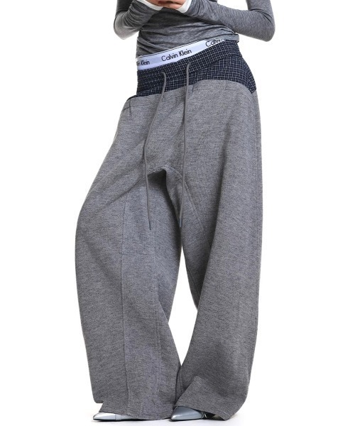 Vipoa（ヴィポア）の「Navy check layer sweat pants（スウェットパンツ・レディース・グレー・FREE）」の9枚目の写真