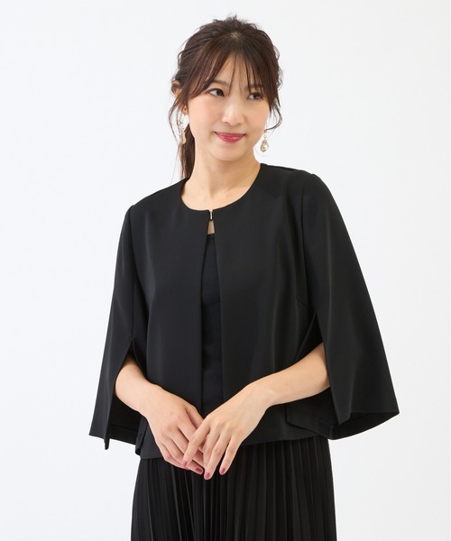 Rose Tiara（ローズティアラ）の「【接触冷感/シワになりにくい】ケープジャケット（ノーカラージャケット・レディース・ブラック/ベージュ・38/40/42/46）」の2枚目の写真