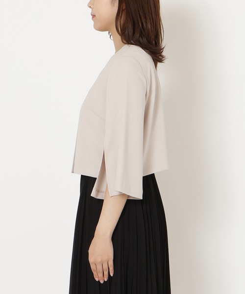 Rose Tiara（ローズティアラ）の「【接触冷感/シワになりにくい】ケープジャケット（ノーカラージャケット・レディース・ブラック/ベージュ・38/40/42/46）」の14枚目の写真