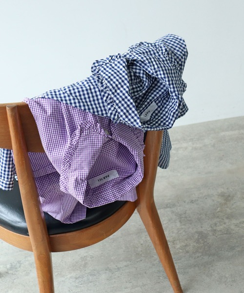 PAR ICI（パーリッシィ）の「【WEB限定カラー】ギンガムチェック/無地 襟フリルブラウス（シャツ/ブラウス・レディース・パープル/ホワイト/グリーン/ブルー・FREE）」の3枚目の写真