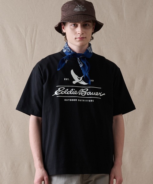 Eddie Bauer(エディーバウアー)の「クラシック ロゴプリント 半袖Tシャツ(Tシャツ/カットソー・メンズ・グレイッシュブルー/ブラック/オレンジ/ホワイト・XL/L/M/S/XXL)」の2枚目の写真