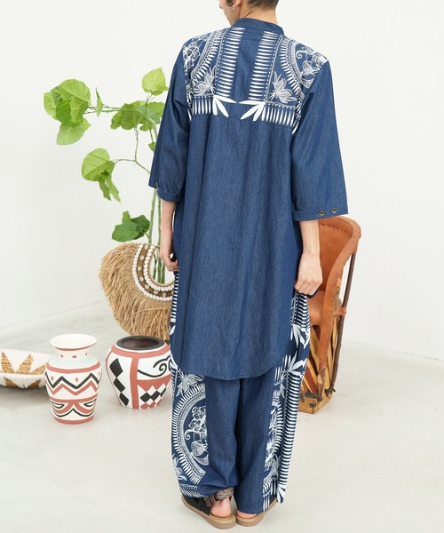 チャイハネ（チャイハネ）の「【チャイハネ】マナリカMEN'Sバンドカラーロングシャツ（シャツ/ブラウス・メンズ・インディゴブルー/ライトインディゴブルー・FREE）」の15枚目の写真