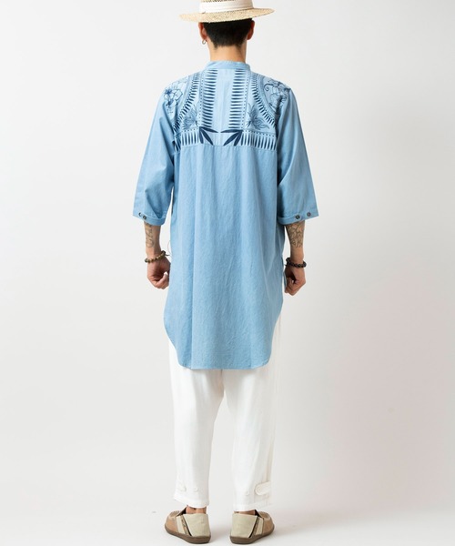 チャイハネ（チャイハネ）の「【チャイハネ】マナリカMEN'Sバンドカラーロングシャツ（シャツ/ブラウス・メンズ・インディゴブルー/ライトインディゴブルー・FREE）」の3枚目の写真