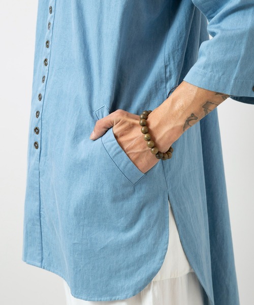 チャイハネ（チャイハネ）の「【チャイハネ】マナリカMEN'Sバンドカラーロングシャツ（シャツ/ブラウス・メンズ・インディゴブルー/ライトインディゴブルー・FREE）」の7枚目の写真