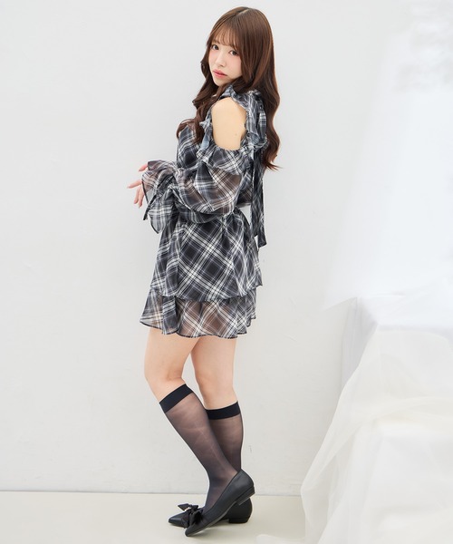 INGNI（イング）の「2Wayリボン肩あきフリルミニワンピース（ワンピース・レディース・ブラック系/ネイビー系2/ホワイト系その他3・M）」の20枚目の写真