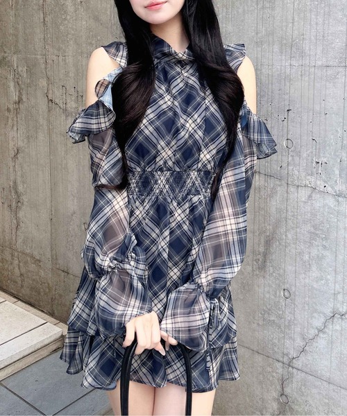 INGNI（イング）の「2Wayリボン肩あきフリルミニワンピース（ワンピース・レディース・ブラック系/ネイビー系2/ホワイト系その他3・M）」の21枚目の写真