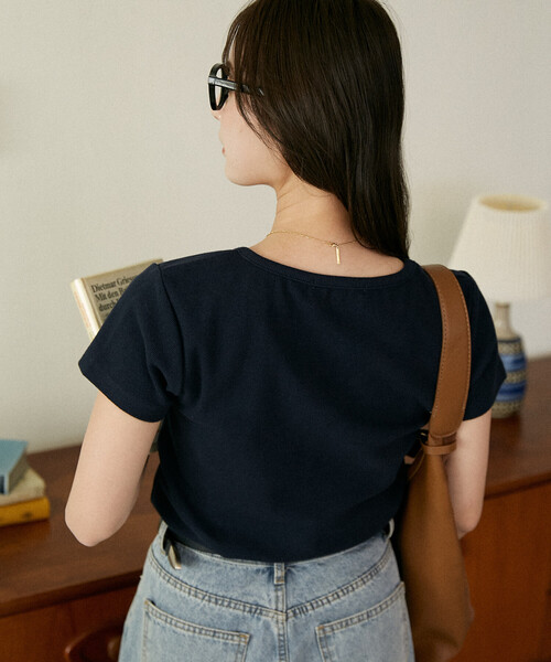 U.S. POLO ASSN.（ユーエスポロアッスン）の「U.S. POLO ASSN. × PUBLUX/ユーエスポロアッスン 別注 ヘンリーネック Tシャツ　限定展開（Tシャツ/カットソー・レディース・ブラック/ライトグレー/ネイビー・ﾌﾘ-）」の5枚目の写真