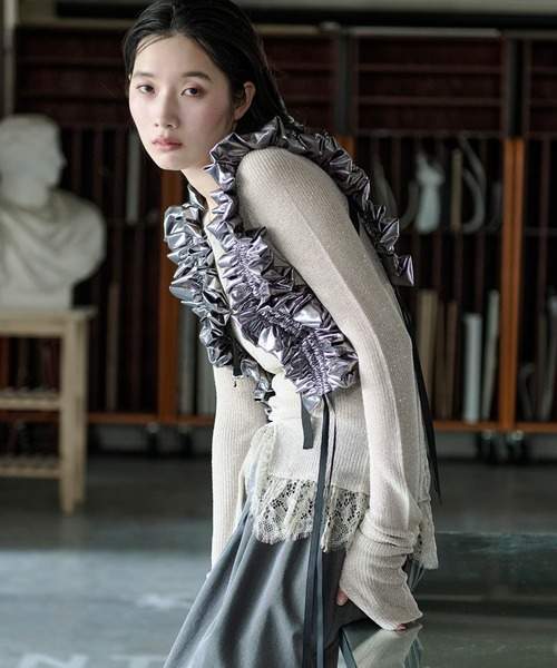 Ezick（エジック）の「lace-trimmed lame sheer knit ヘムレースラメシアーニット（ニット/セーター・レディース・ブラウン/アイボリー/ブラック・FREE）」の17枚目の写真
