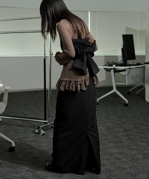 Ezick（エジック）の「lace-trimmed lame sheer knit ヘムレースラメシアーニット（ニット/セーター・レディース・ブラウン/アイボリー/ブラック・FREE）」の9枚目の写真