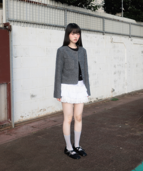 ROSEFRANTZ（ロゼフランツ）の「Classic Button Crop Tweed Jacket [Charcoal]（その他アウター・レディース・ダークグレー・OS）」の2枚目の写真