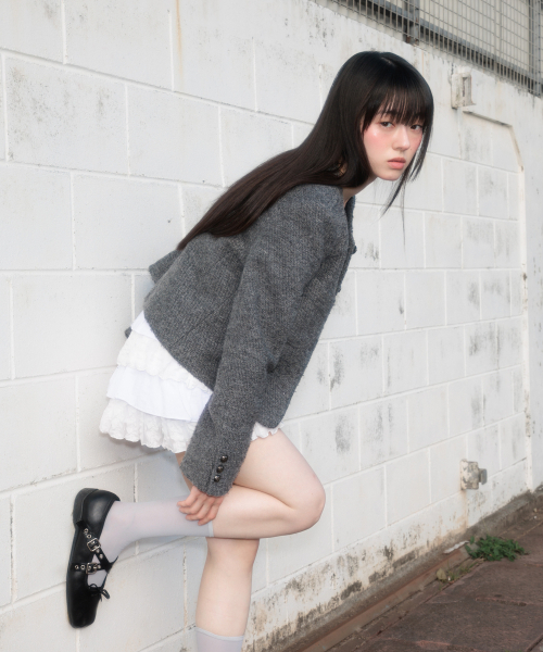 ROSEFRANTZ（ロゼフランツ）の「Classic Button Crop Tweed Jacket [Charcoal]（その他アウター・レディース・ダークグレー・OS）」の7枚目の写真