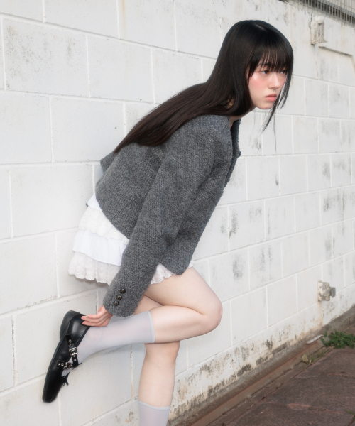 ROSEFRANTZ（ロゼフランツ）の「Classic Button Crop Tweed Jacket [Charcoal]（その他アウター・レディース・ダークグレー・OS）」の8枚目の写真