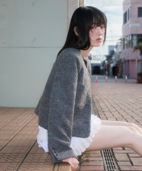 ROSEFRANTZ（ロゼフランツ）の「Classic Button Crop Tweed Jacket [Charcoal]（その他アウター・レディース・ダークグレー・OS）」の14枚目の写真