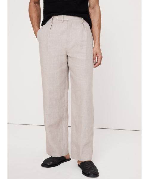 Banana Republic(バナナリパブリック)の「ルーズ プリーツ リネン ドレスパンツ(その他パンツ・メンズ・ナチュラル・28W 30L/29W 30L/30W 30L/31W 30L/32W 30L/33W 30L/34W 30L)」の4枚目の写真