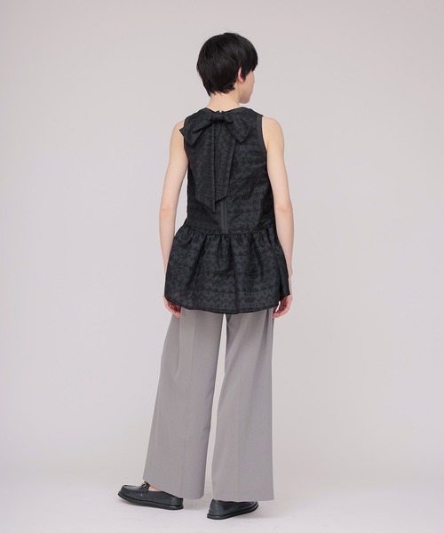 TSURU by Mariko Oikawa（ツルバイマリコオイカワ）の「TSURU by Mariko Oikawa / Matine.R(スパンコールスリーブレスブラウス BL-1265030)（シャツ/ブラウス・レディース・ブラック・38）」の10枚目の写真