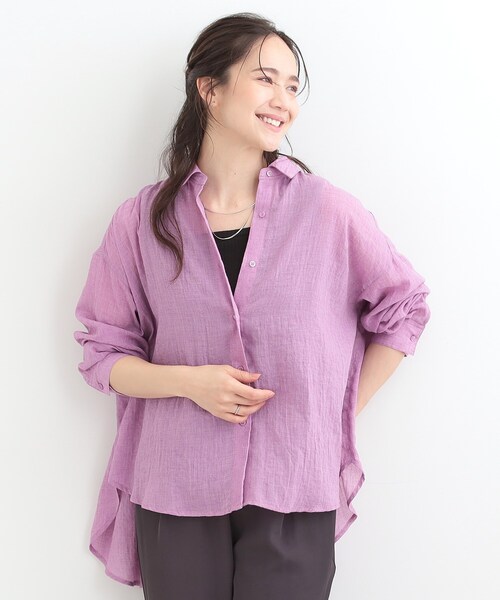 SHOO・LA・RUE(シューラルー)の「【体型カバー】前後差デザインで即こなれ見え ゆるシルエットシャツ(シャツ/ブラウス・レディース・イエロー系その他/ブラウン系/ブラック/ブルー・00)」の17枚目の写真