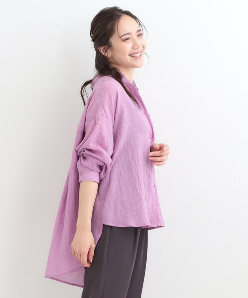 SHOO・LA・RUE(シューラルー)の「【体型カバー】前後差デザインで即こなれ見え ゆるシルエットシャツ(シャツ/ブラウス・レディース・イエロー系その他/ブラウン系/ブラック/ブルー・00)」の18枚目の写真