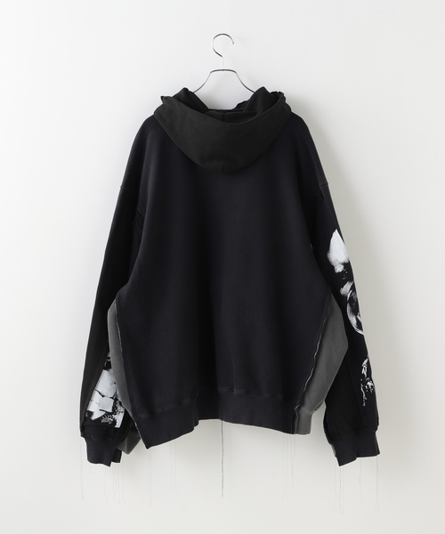DISCOVERED(ディスカバード)の「DISCOVERED / ディスカバード Band Tee Dolman Zip Hoodie(パーカー・メンズ・ブラック・FREE)」の2枚目の写真