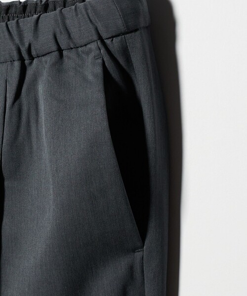 A DAY IN THE LIFE UNITED ARROWS（アデイインザライフユナイテッドアローズ）の「クールファイバー ツイル 1プリーツ イージーパンツ-吸水速乾-＜A DAY IN THE LIFE＞（スラックス・メンズ・ブラック/ナチュラル/ダークグレー/ロイヤルブルー・S/L/XL/M）」の11枚目の写真