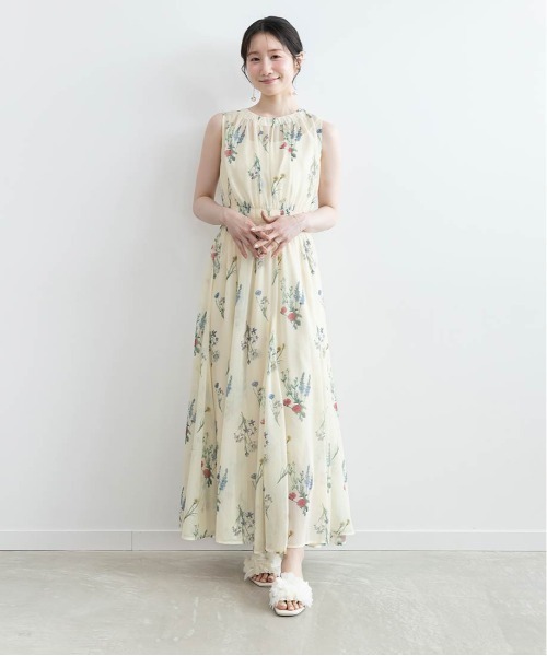 RANDA（ランダ）の「プリーツフラワーミュールサンダル（サンダル・レディース・グレー/アイボリー/ブラック・M/L/S/LL）」の5枚目の写真