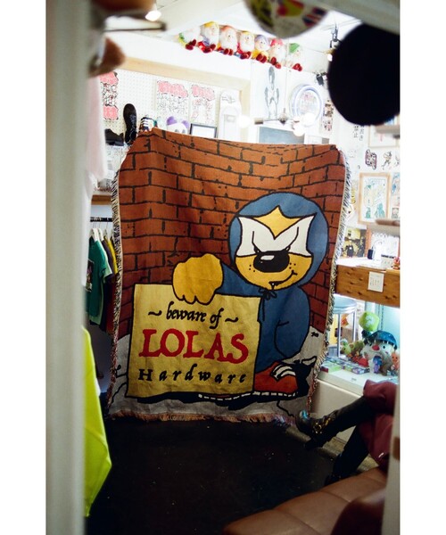 Lolas Hardware / BLANKET