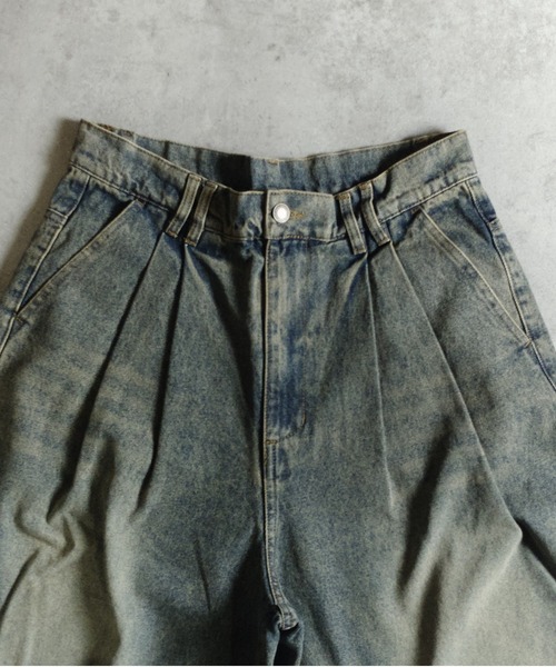 many men many mind(メニーメンメニーマインド)の「MANYMENMANYMINDS / 泥加工デニム/タックワイドショートパンツ(デニムパンツ・メンズ・サックスブルー/ブラック/ブルー・LARGE/MEDIUM)」の8枚目の写真