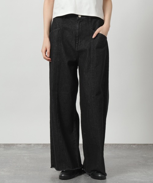 LAKOLE（ラコレ）の「カットオフワイドデニムパンツ / 659840（デニムパンツ・レディース・ブラック/インディゴブルー/ベージュ・LARGE/MEDIUM）」の11枚目の写真