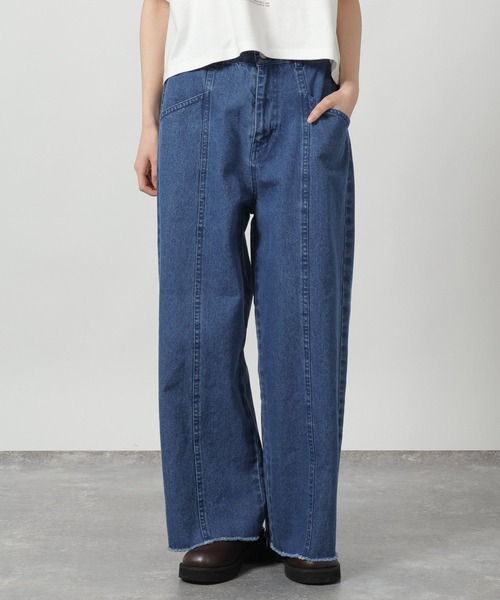 LAKOLE（ラコレ）の「カットオフワイドデニムパンツ / 659840（デニムパンツ・レディース・ブラック/インディゴブルー/ベージュ・LARGE/MEDIUM）」の17枚目の写真