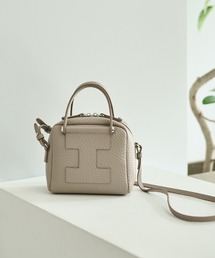 IACUCCI（イアクッチ）の「【予約】クーポラ ALCE（トートバッグ）」