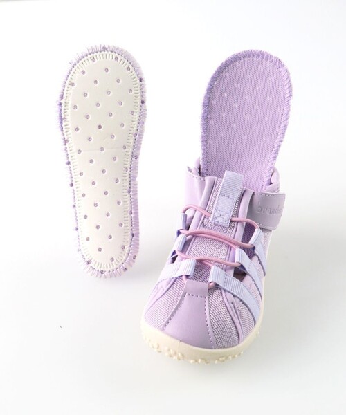 BRANSHES(ブランシェス)の「水抜きソールサンダル(サンダル・キッズ・ブラック/ピンク/ライトグレー/アイボリー/ラベンダー・18.0cm/20.0cm/17.0cm/14.0cm/16.0cm/15.0cm/21.0cm/19.0cm)」の20枚目の写真