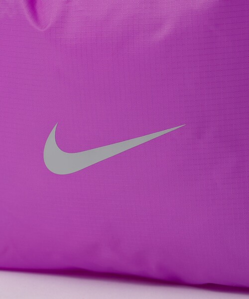 NIKE(ナイキ)の「【NIKE / ナイキ】1994045 ウォーターバック / 6L / ユニセックス(ハンドバッグ・メンズ・パープル/レッド/ブルー/サックスブルー/ブラック・フリー)」の11枚目の写真