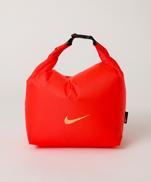 NIKE(ナイキ)の「【NIKE / ナイキ】1994045 ウォーターバック / 6L / ユニセックス(ハンドバッグ・メンズ・パープル/レッド/ブルー/サックスブルー/ブラック・フリー)」の14枚目の写真