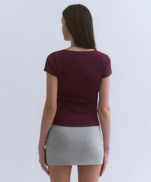 MUSINSA STANDARD WOMAN（ムシンサスタンダードウーマン）の「ウィメンズスリムスクープネックキャップスリーブTシャツ[プラム]（Tシャツ/カットソー・レディース・その他・SMALL/MEDIUM/LARGE/X-SMALL）」の8枚目の写真