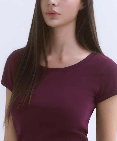 MUSINSA STANDARD WOMAN（ムシンサスタンダードウーマン）の「ウィメンズスリムスクープネックキャップスリーブTシャツ[プラム]（Tシャツ/カットソー・レディース・その他・SMALL/MEDIUM/LARGE/X-SMALL）」の2枚目の写真