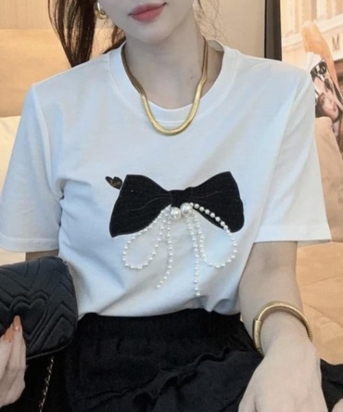 Mejoul(メジュール)の「【2026春夏新作】パールビックリボンモチーフクルーネックTシャツ(Tシャツ/カットソー・レディース・グレー/ブラック/ホワイト・F)」の8枚目の写真