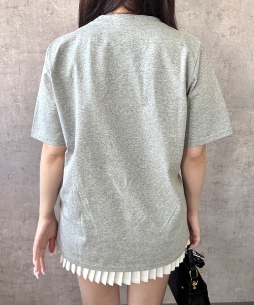 Mejoul(メジュール)の「【2026春夏新作】パールビックリボンモチーフクルーネックTシャツ(Tシャツ/カットソー・レディース・グレー/ブラック/ホワイト・F)」の20枚目の写真